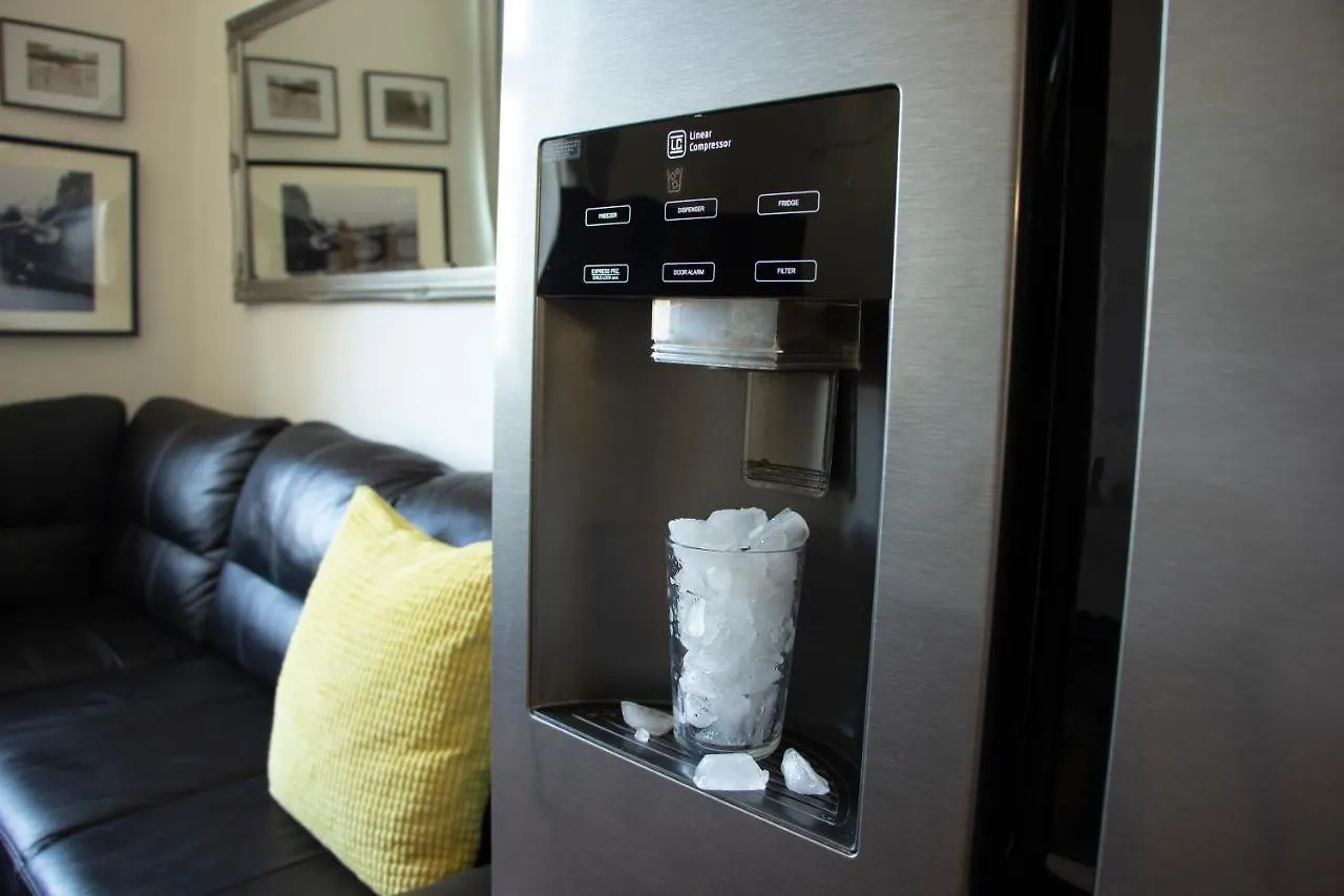 شقة Double King Size Sunny Suite In Castle Area براغ